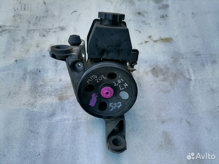 Гур Mercedes Vito W638