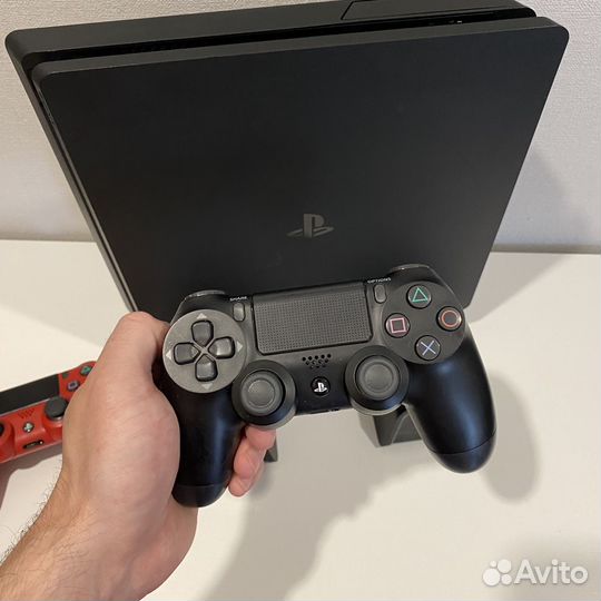 Sony PlayStation 4 Slim с играми