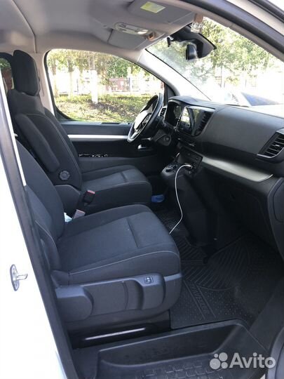 Аренда микроавтобуса, миневена с водителем 7 мест