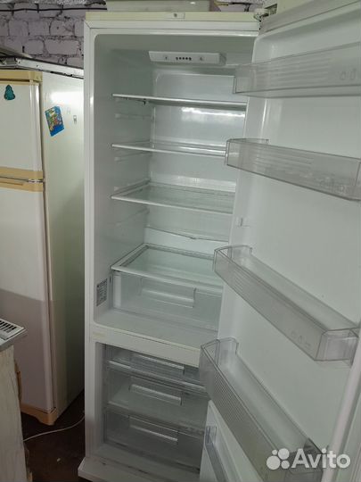 Холодильник доставка