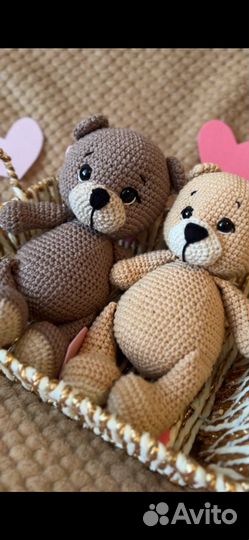 Вязанная игрушка мишка