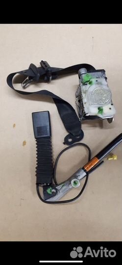 Ремень безопасности с преднатяжителем