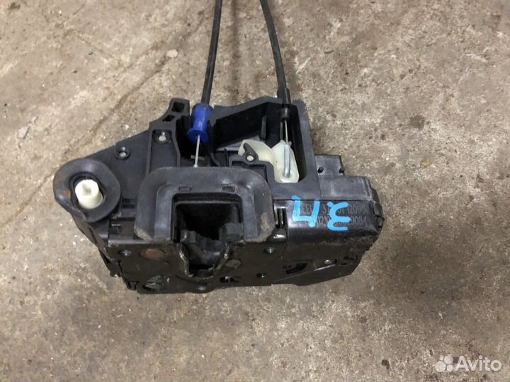 Замок двери задний правый (Geely Emgrand EC7)