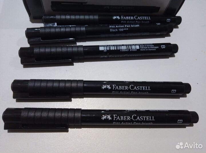 Ручка - кисть Faber - Castell Черная