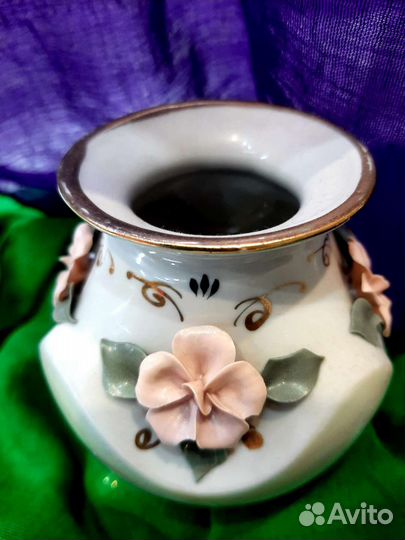 Вазочка. Кисловодский фарфор