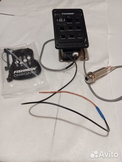 Звукосниматель для акустической гитары Fishman301