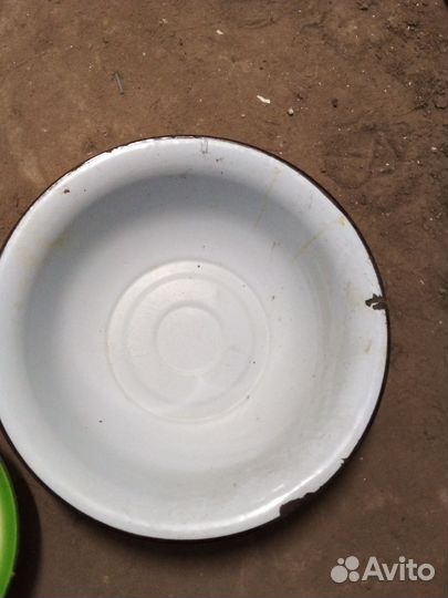 Таз эмалированный большрй