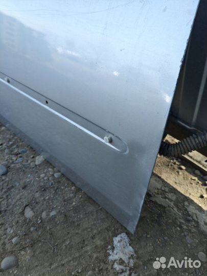 Дверь передняя правая Renault Logan sandero K7M