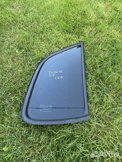 Оригинальное заднее стекло для Hyundai Tucson