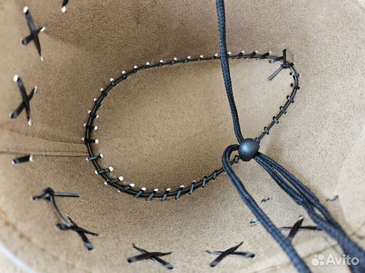 Шляпа мужская в ковбойском стиле