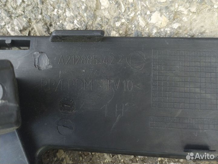 Решетка в бампер Mercedes W212 E212