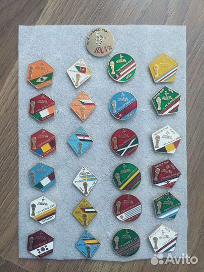 Значки футбол, хоккей