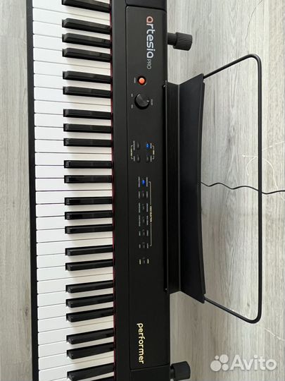 Цифровое пианино artesia performer black