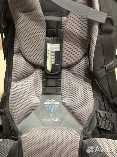 Туристический рюкзак Deuter Aircontact