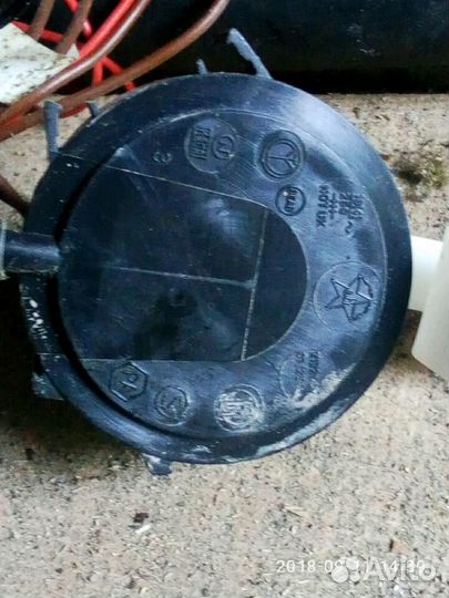 Прессостат Индезит WN 462