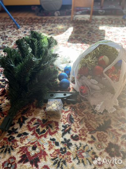 Елочные украшения