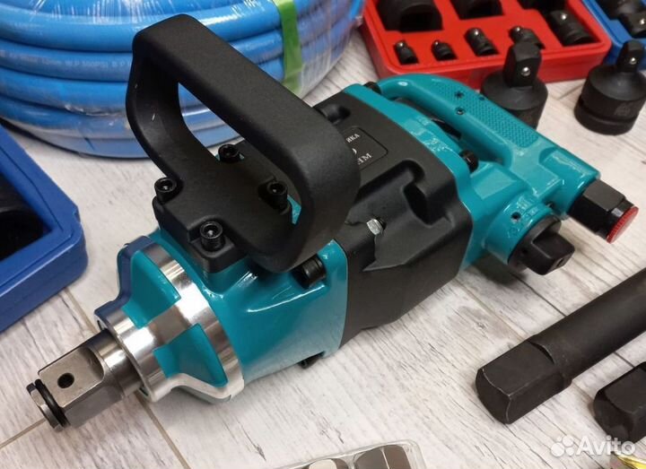 Пневмогайковерт ударный грузовой