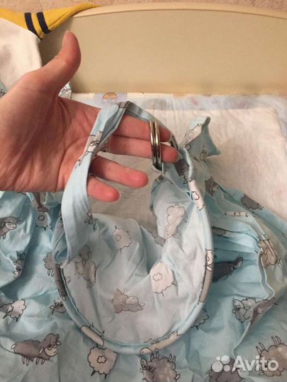 Накидка для кормления