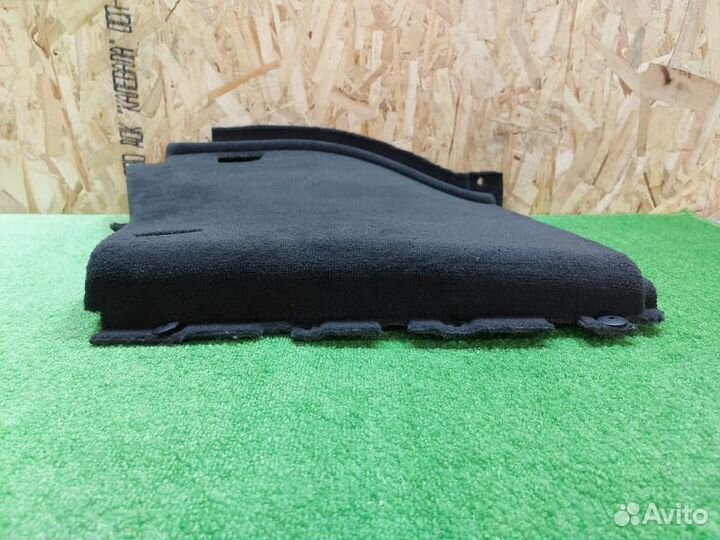 Обшивка багажника левая Bmw X5 E53 M54 2005