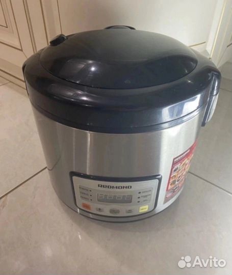 Мультиварка redmond rmc-m4525