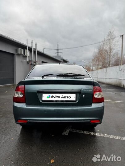 LADA Priora 1.6 МТ, 2011, 200 000 км