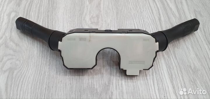 Блок подрулевых переключателей Nissan Note e12