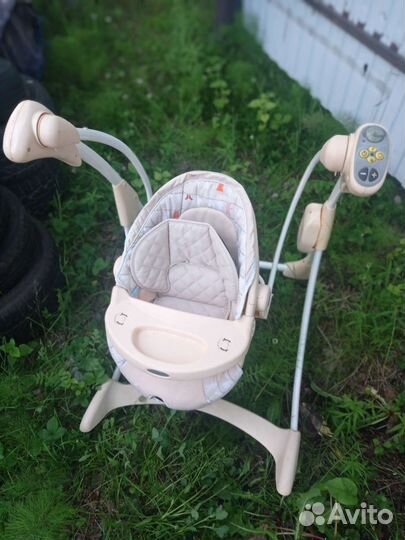 Детские электронные качели graco