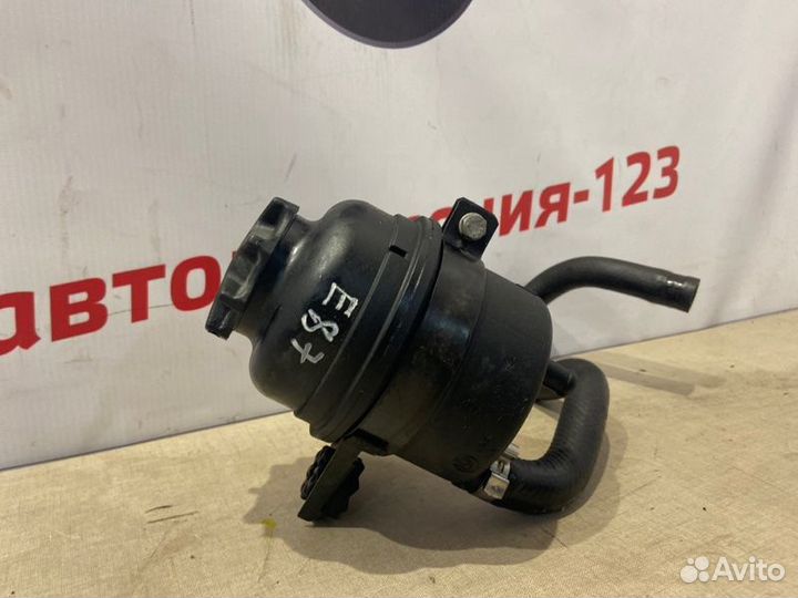 Бачок гидроусилителя руля Bmw 120 E87 N46B20B 2007