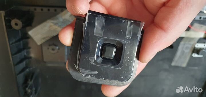 Кнопка вкл с ик приемником E243951 от Philips 43pu