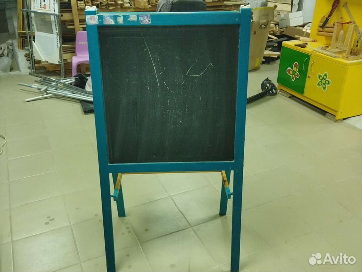 Детский доска мольберт