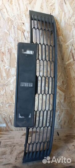 Решётка радиатора C-crosser