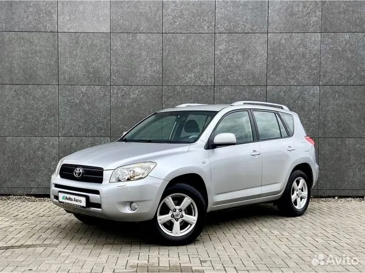 Toyota RAV4 2.0 AT, 2007, 124 000 км