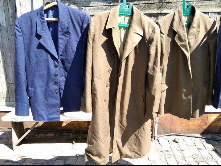 Форменная одежда.Китель, брюки,плащ пальто