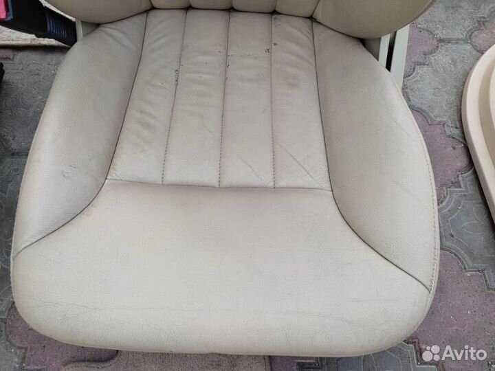 Салон w251 R-class 272.967 03.2007