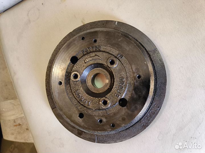 Маховик на Yamaha 40x
