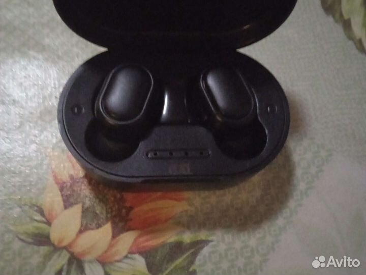 Без проводные наушники