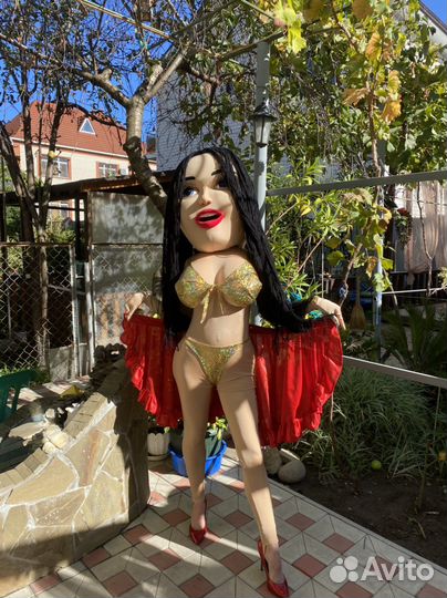 Ростовая кукла стриптизерша