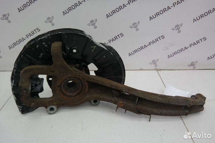 Кулак поворотный audi Q7 2009-2015