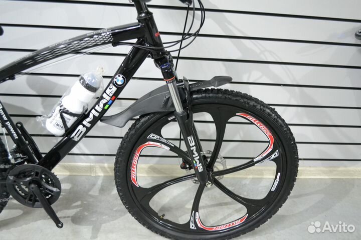 Велосипед на литых дисках bmw