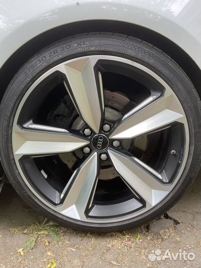 Оригинальный летний комплект колес Audi Rs5 r20