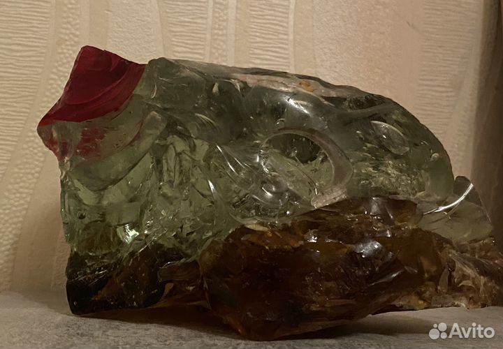 Стеклянные камни