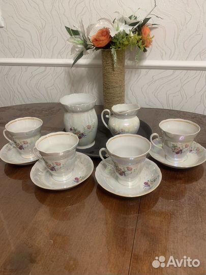 Изделия из фарфора, статуэтки, сервиз