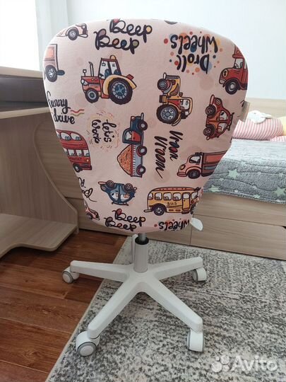 Компьютерное кресло школьное детское