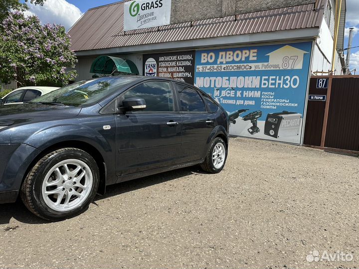 Ford Focus 1.6 МТ, 2008, 155 000 км