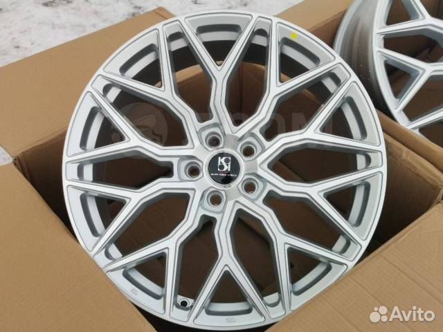 Диск литой Replica Vossen HF2 5x120