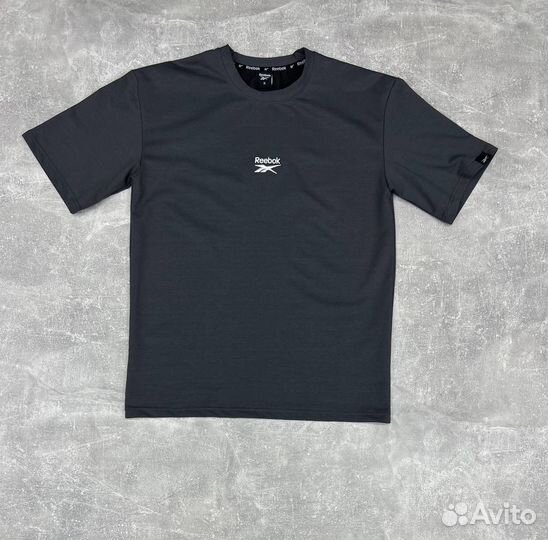 Футболка Reebok