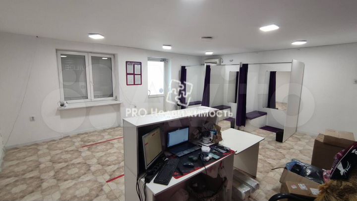 Сдам торговое помещение, 69 м²