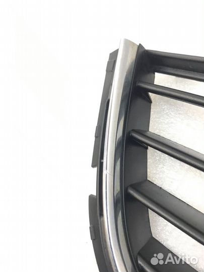 Решетка радиатора передняя Volkswagen Golf 6 2010