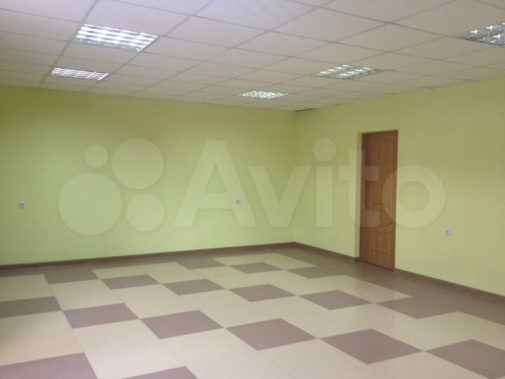 Торговая площадь, 60 м²