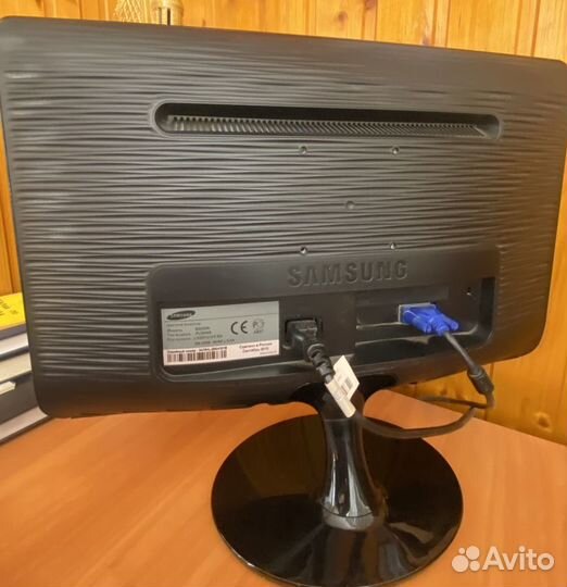 Монитор samsung syncmaster B 2030